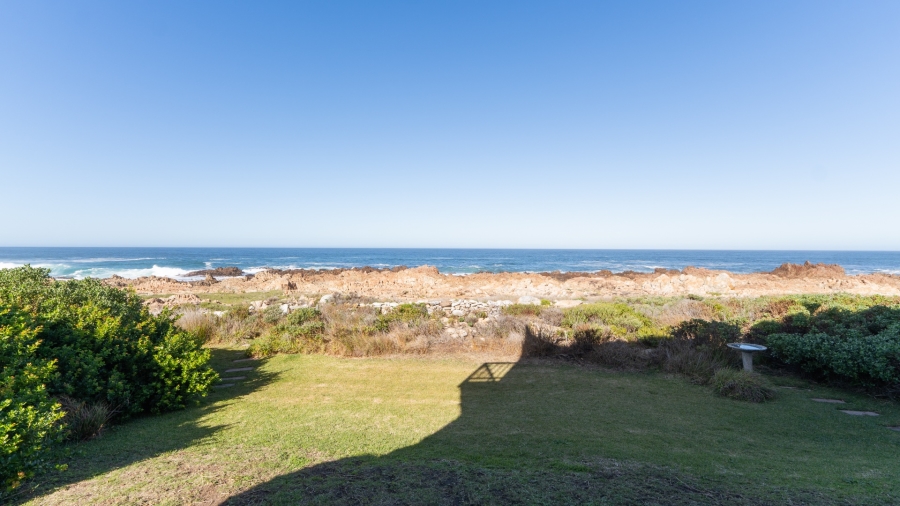 5 Bedroom Property for Sale in Sunny Seas Estate Western Cape